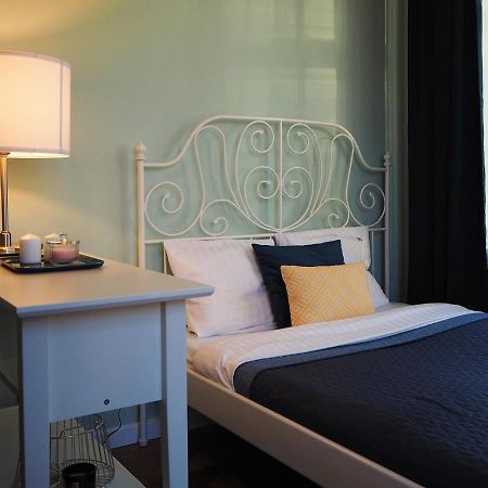 Wawelove Kossak Apt 1 Min To Royal Wawel Castle! Free Parking Lägenhet Krasków Exteriör bild